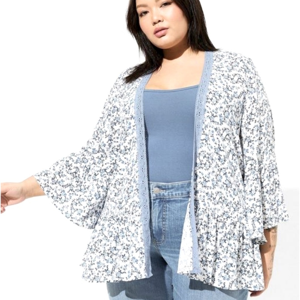 Torrid Ditsy Blue Roses Gauze Floral Kimono 3 NWT